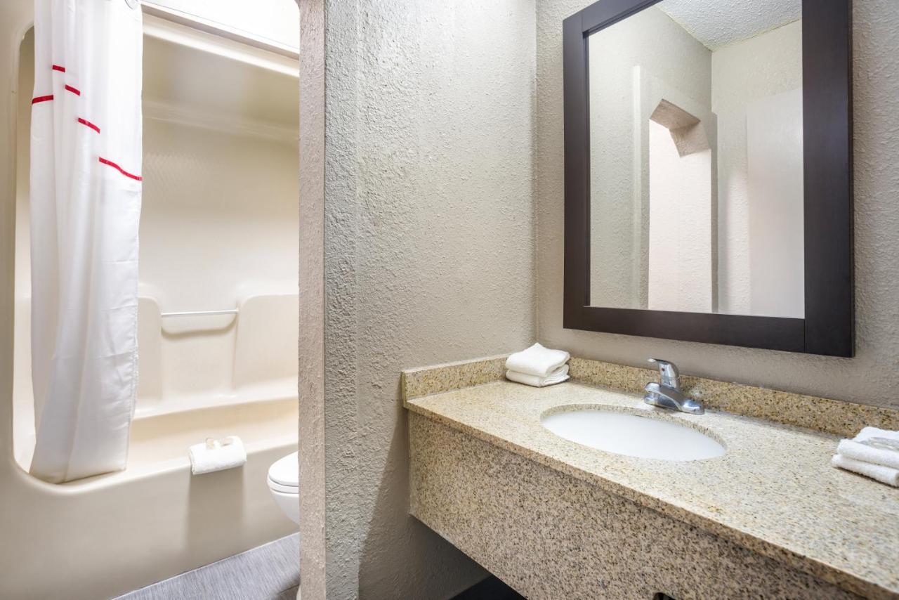 Red Roof Inn Savannah - Southside/Midtown Extérieur photo