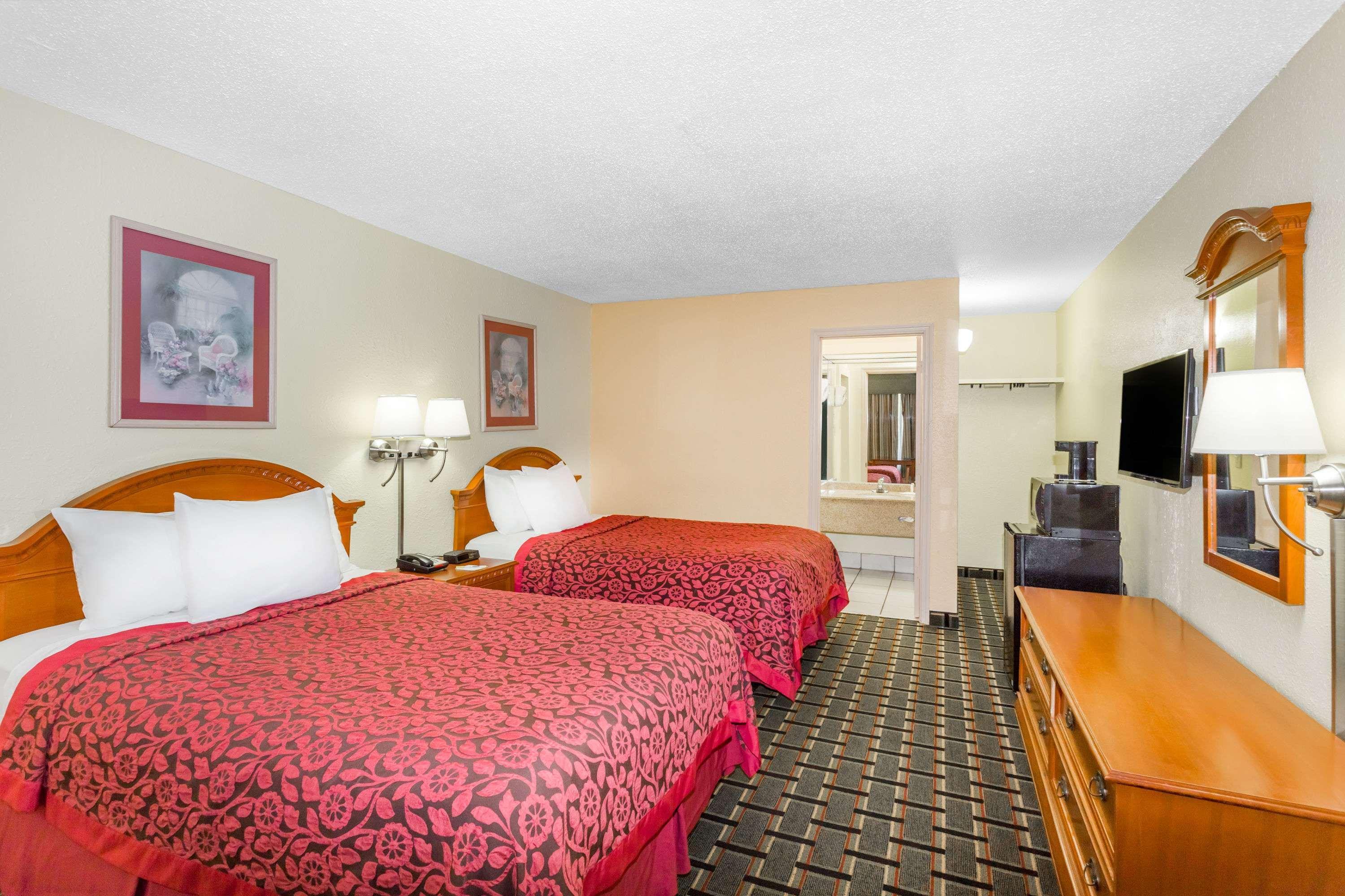 Red Roof Inn Savannah - Southside/Midtown Extérieur photo