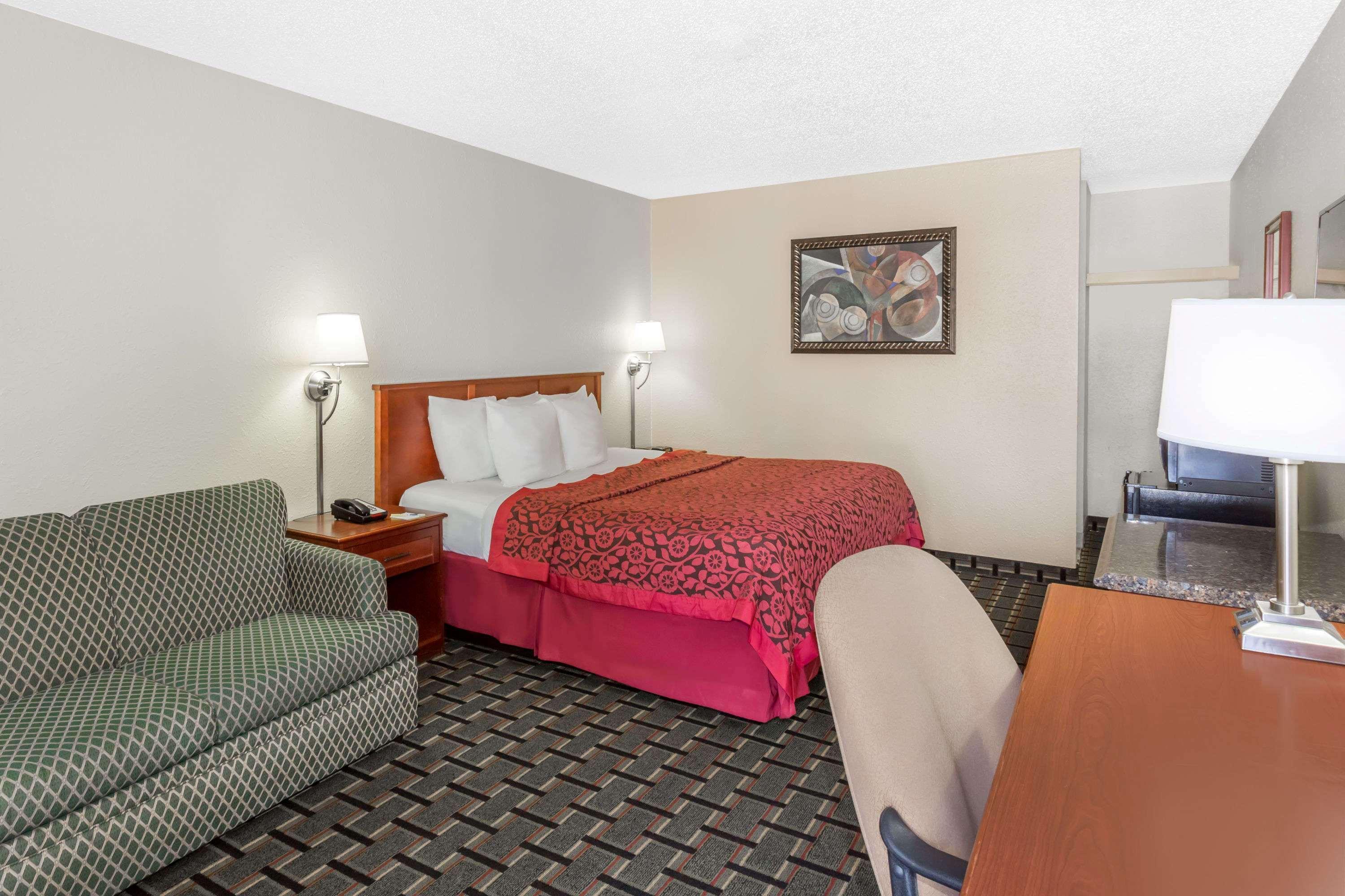 Red Roof Inn Savannah - Southside/Midtown Extérieur photo